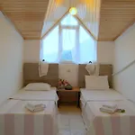 فندق Serena تورونشْ